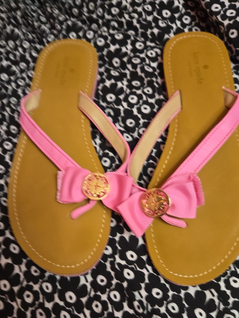 kate spade Pink Bow Thong Sandals with Gold Logo
